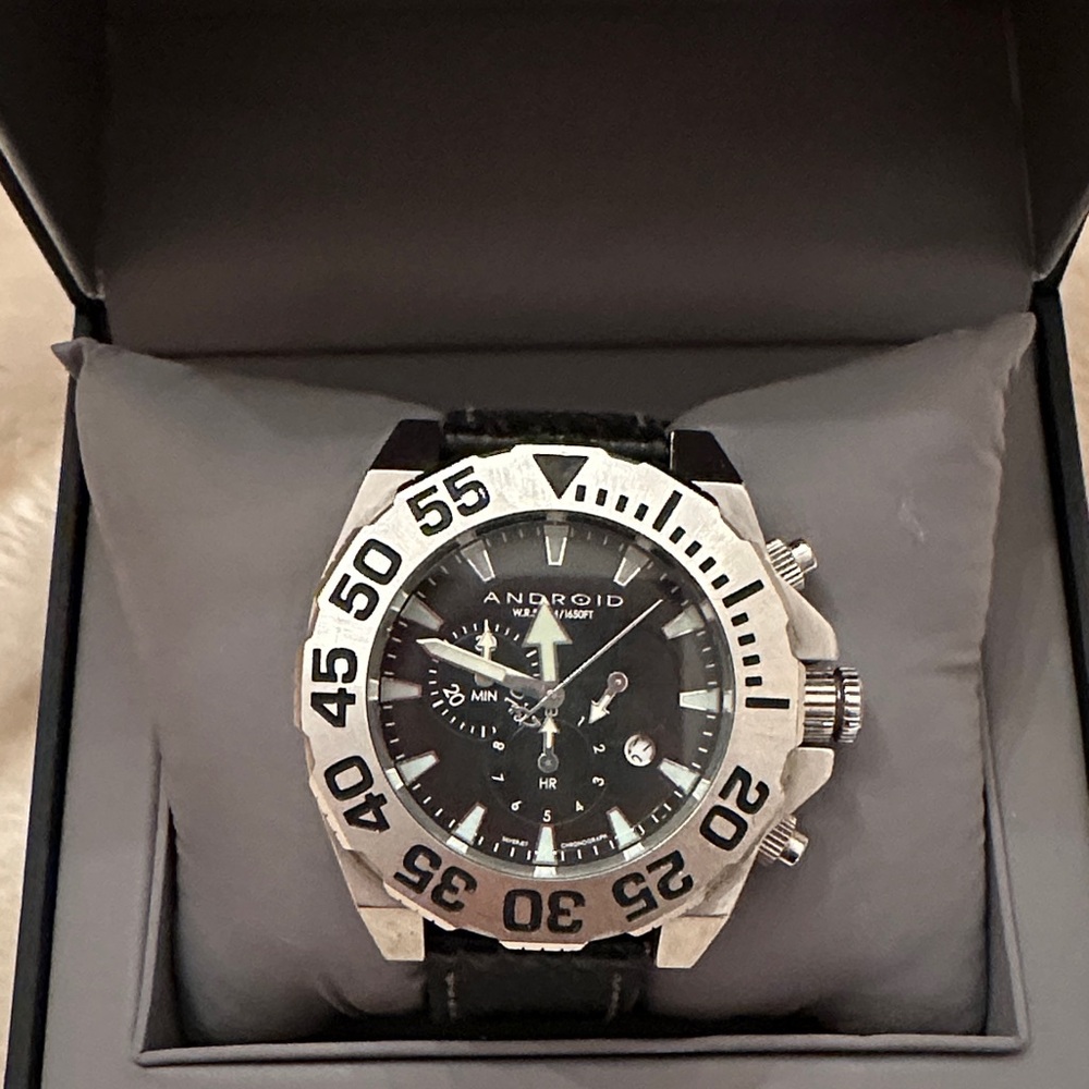 Android Silver and Black Chronograph Watch